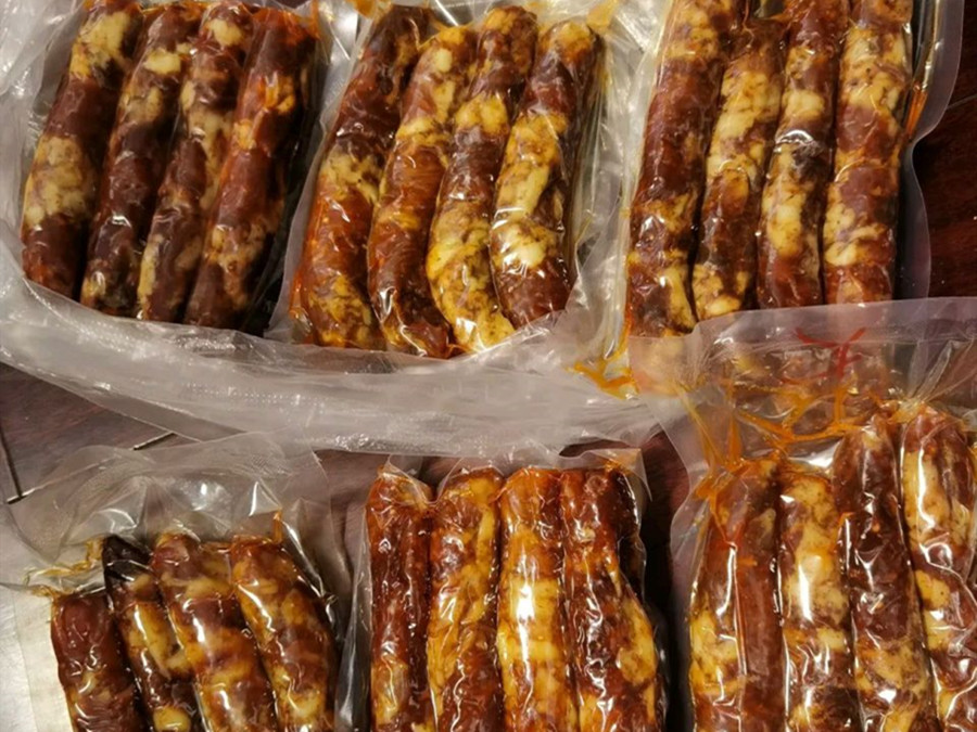 準備寄往澳大利亞的打包好的香腸 準備寄往澳大利亞的打包好的香腸