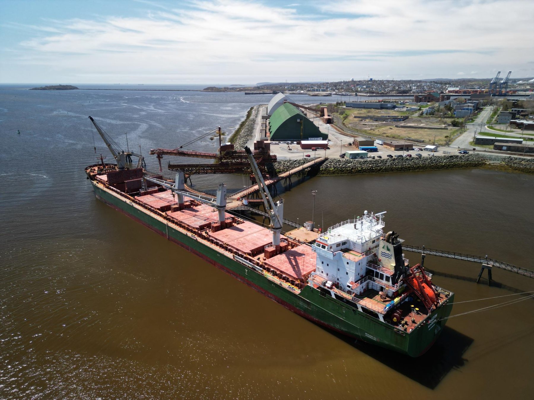 在海上停播的核動力散貨船